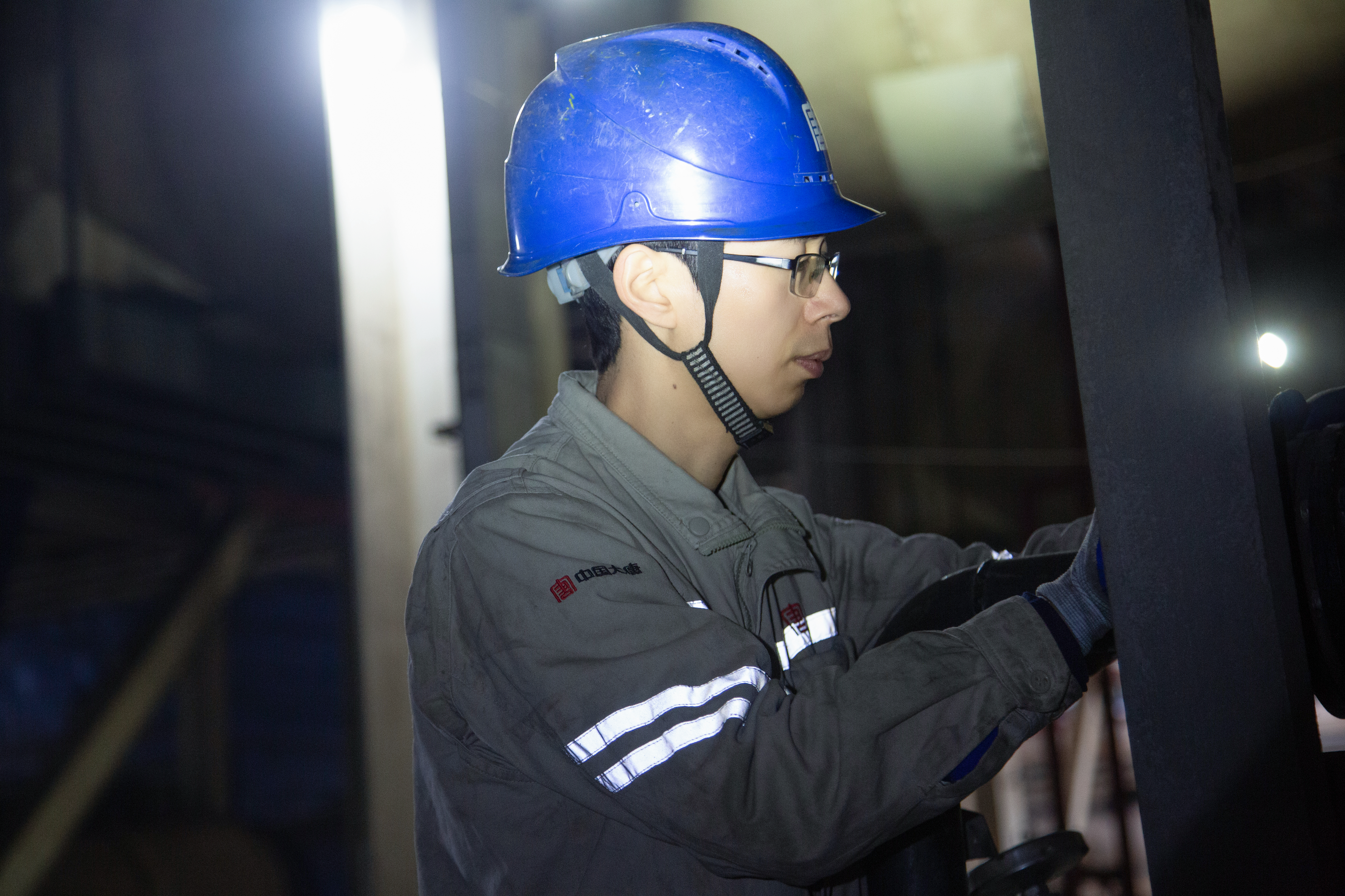 1706146235169083192.jpg 先进工作者标兵肖立辉:能源保供急先锋.jpg