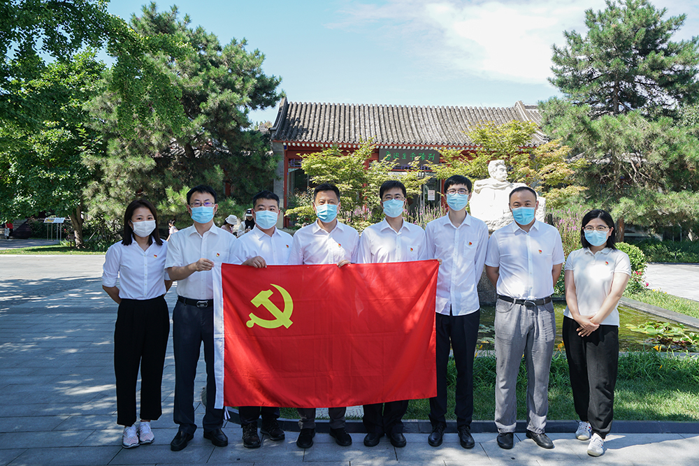 1659400696698065193.jpg 1659400696698065193.jpg